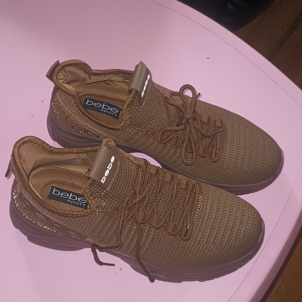 Bebe women's tennis shoes
